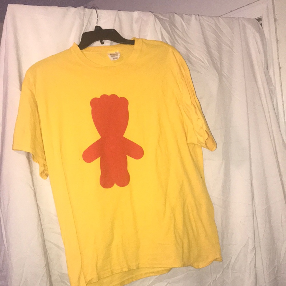 t shirt